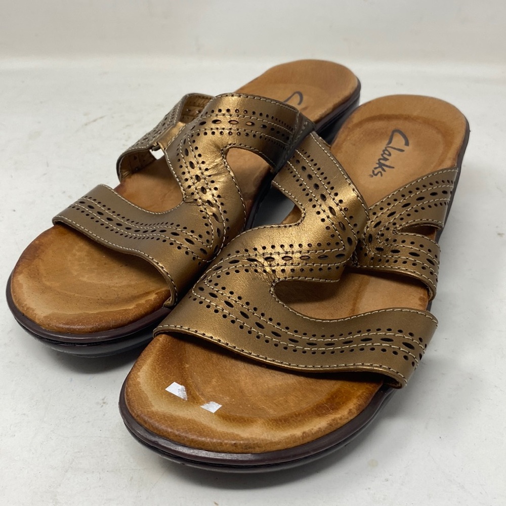 womens size 7.5 clark’s sandal heels wedges